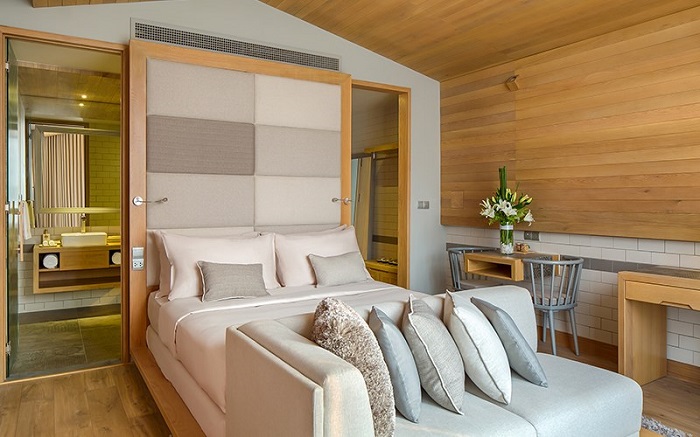 Khách sạn Fusion Suites Saigon - Phòng ngủ được thiết kế theo phong cách hiện đại