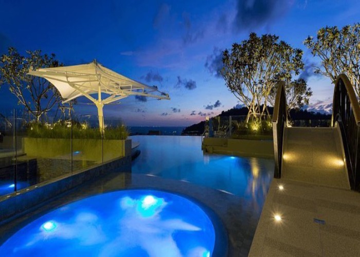 crest resort & pool villas