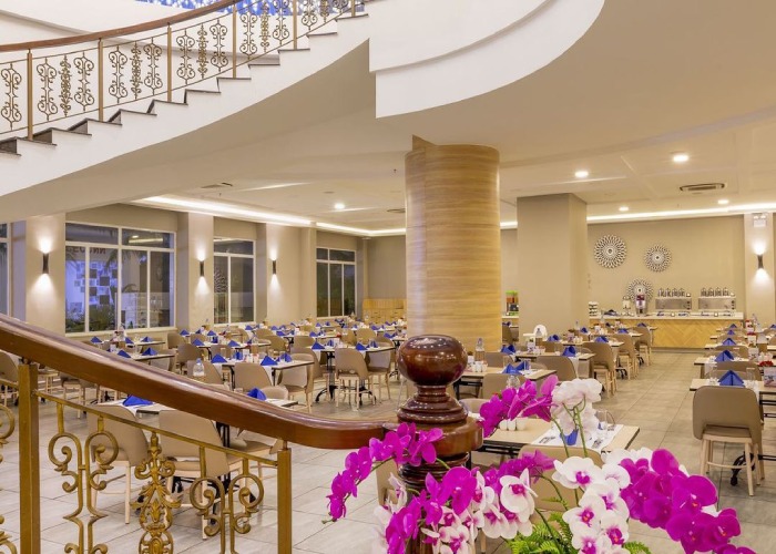  Swandor Cam Ranh Hotels & Resorts
