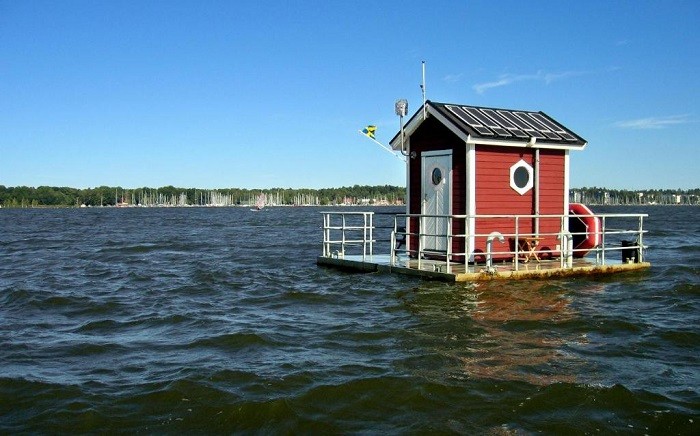Utter Inn (Thụy Điển) là khách sạn nổi trên mặt hồ Malaren. 
