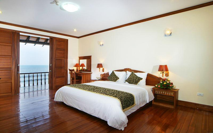 Hòa mình vào không gian biển thơ mộng, trong lành tại Royal Hotel And Healthcare Resort Quy Nhơn