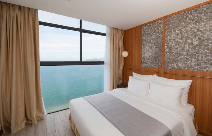 Khách sạn Majestic Premium Nha Trang – Điểm nghỉ dưỡng tọa lạc tại cung đường biển thơ mộng