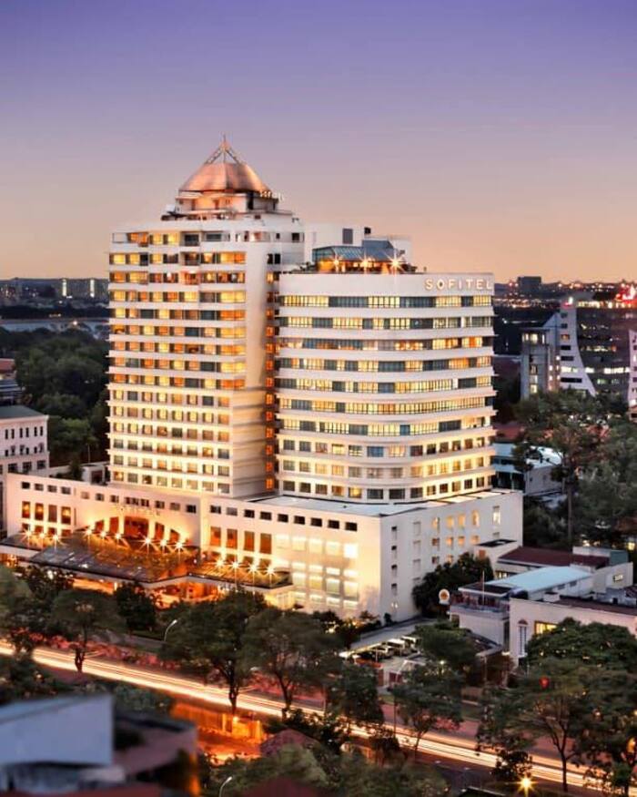 Sofitel Saigon Plaza – Không gian nghỉ dưỡng mang đậm dấu ấn Pháp cổ điển giữa lòng Sài Gòn tấp nập
