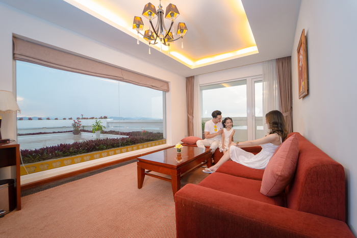 không gian phòng nghỉ cao cấp ở khách sạn gần Đại Nội Huế