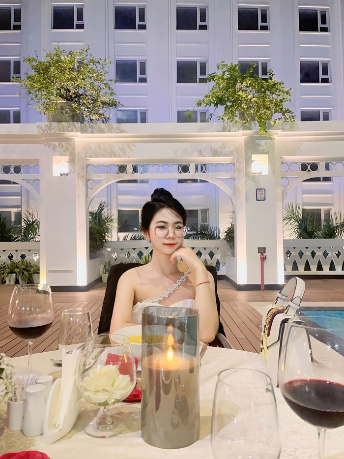 tổ chức tiệc lãng mạn ở khách sạn gần sân bay Cát Bi Hải Phòng 