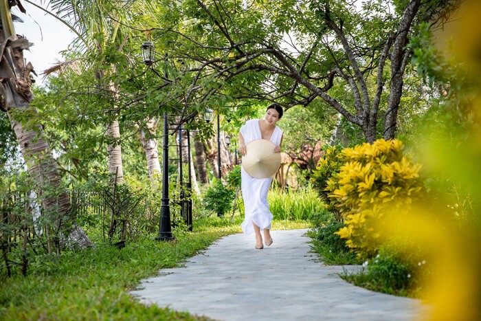 khách sạn gần khu du lịch Tràng An Ninh Bình được bao bọc giữa không gian xanh thơ mộng