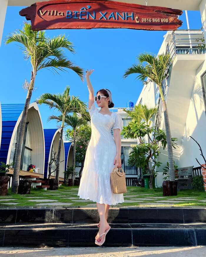 các bungalow cao cấp tại khách sạn mới ở Phú Quý 