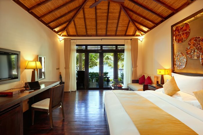 3 resort ở Nha Trang sát biển