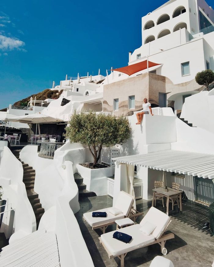 thiết kế khách sạn Andronis Luxury Suites ở Santorini