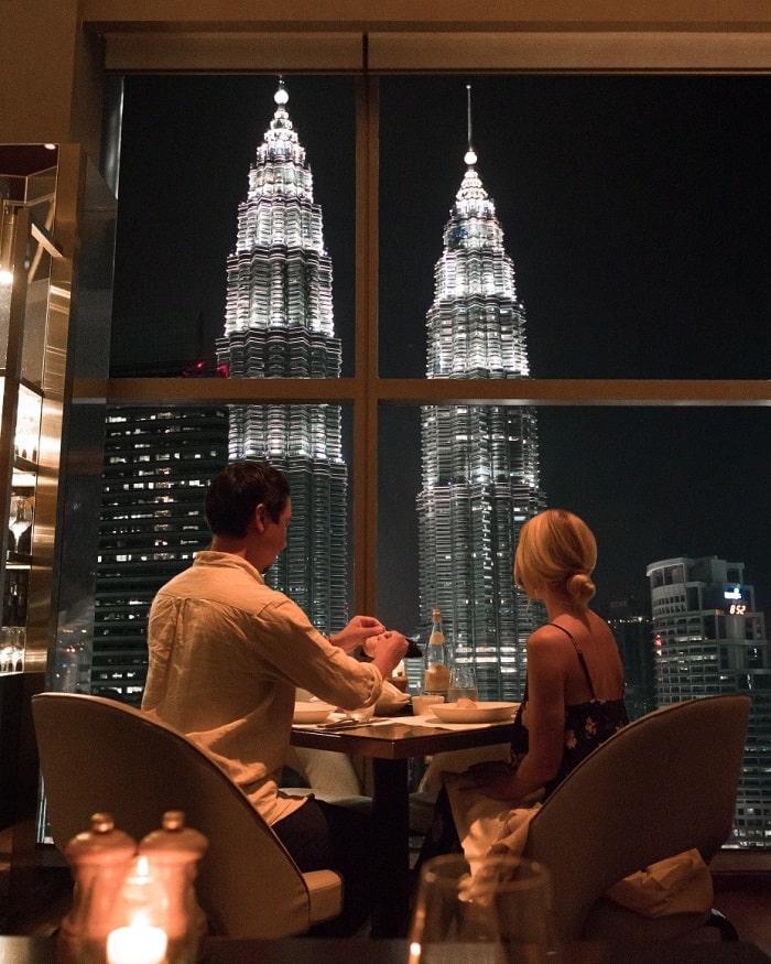 ăn tối ở khách sạn Grand Hyatt Kuala Lumpur 