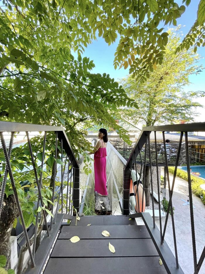 khách sạn gần sân bay Vân Đồn sở hữu không gian xanh ấn tượng