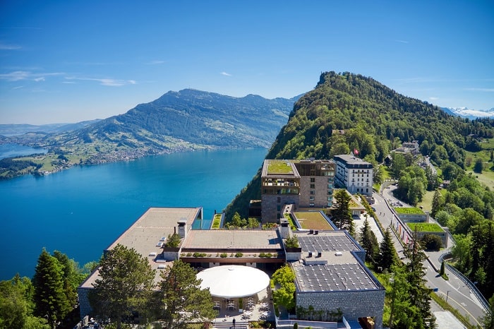 Burgenstock Resorts ở Thuỵ Sĩ