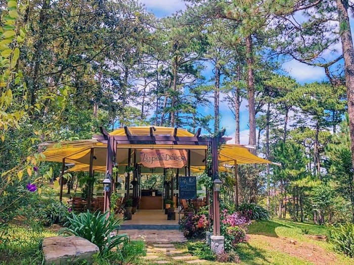 Top 8 khách sạn trung tâm Đà Lạt đẹp đến ngỡ ngàng, đi đâu cũng tiện