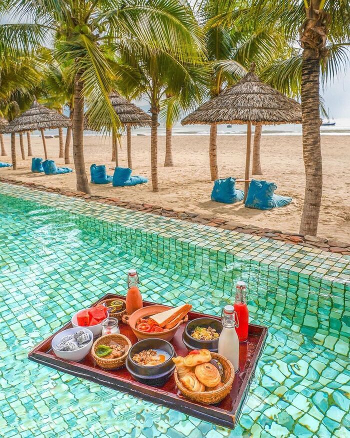Vi vu phố biển đẹp như mơ và tận hưởng hệ thống dịch vụ ‘chanh sả’ tại khách sạn Fusion Suites Đà Nẵng
