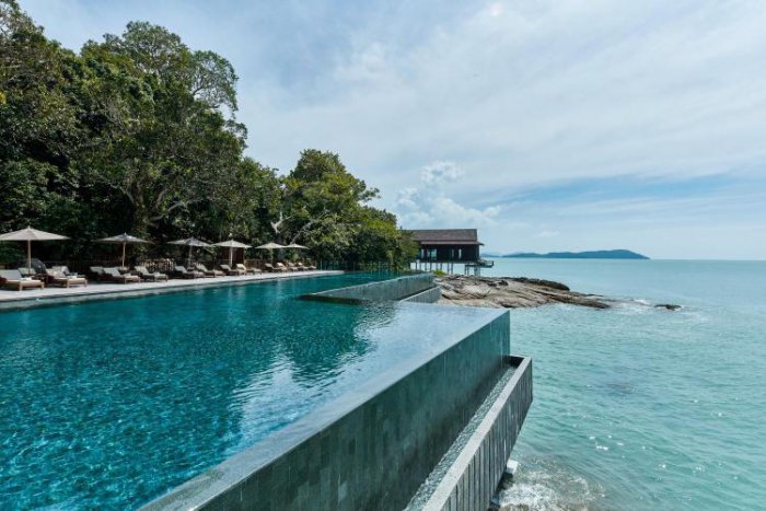 Ritz Carlton Langkawi, thiên đường xanh có cả view biển và rừng ở Malaysia