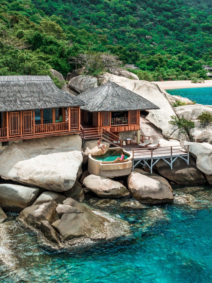 resort gần bãi biển Nha Trang