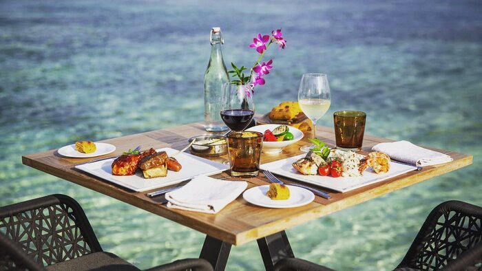 Trải nghiệm giấc mơ tựa ‘thiên đường’ tại khu nghỉ dưỡng Four Seasons Resorts Maldives nổi trên mặt nước