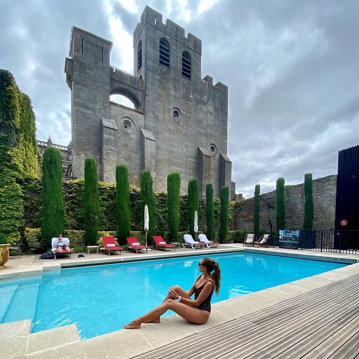 Khách sạn lâu đài Hotel de la Cite nổi tiếng bậc nhất ở Pháp