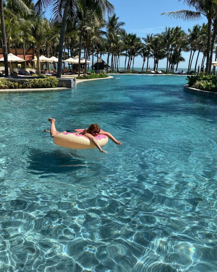 Cung cấp ‘vitamin sea’ sôi động và thư giãn tại khu nghỉ dưỡng Pandanus Resort Mũi Né sang chảnh