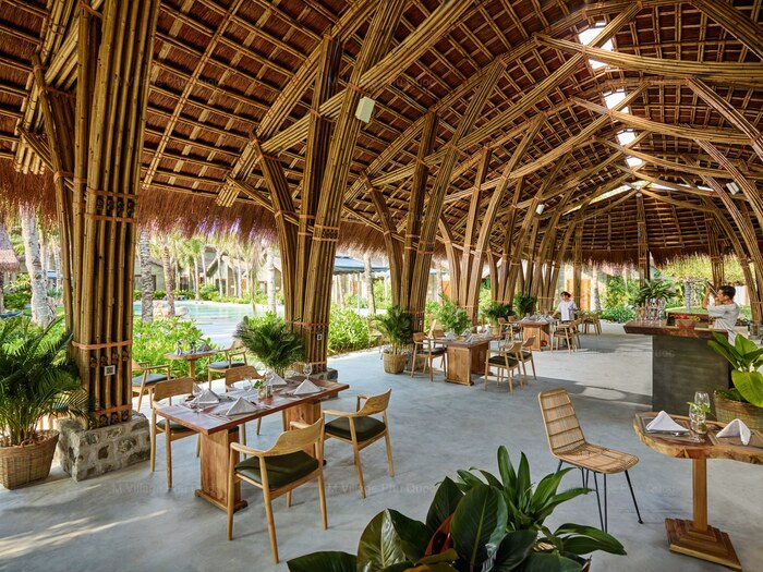 Nghỉ dưỡng nơi 'ốc đảo xanh' giữa lòng đảo ngọc tại M Village Phú Quốc
