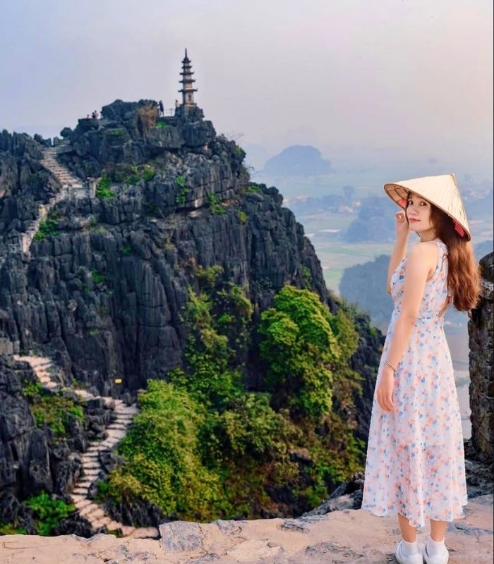 Địa điểm du lịch gần Hang Múa Ecolodge Ninh Bình