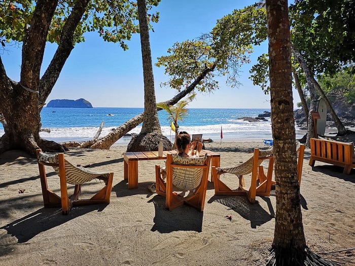 Đưa nhau đi trốn tại thiên đường nhiệt đới Arenas Del Mar Resort trong chuyến khám phá Costa Rica
