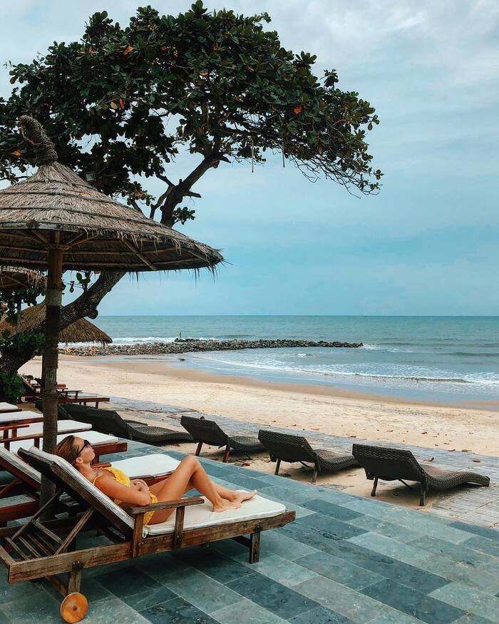 Trải nghiệm thư giãn giữa không gian thanh bình, an yên tại Aroma Beach Resort Mũi Né bên bờ biển lôi cuốn