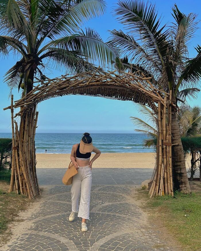 Dừng chân tại khu nghỉ dưỡng đẳng cấp bên bờ biển - Sandy Beach Non Nước Resort ấn tượng