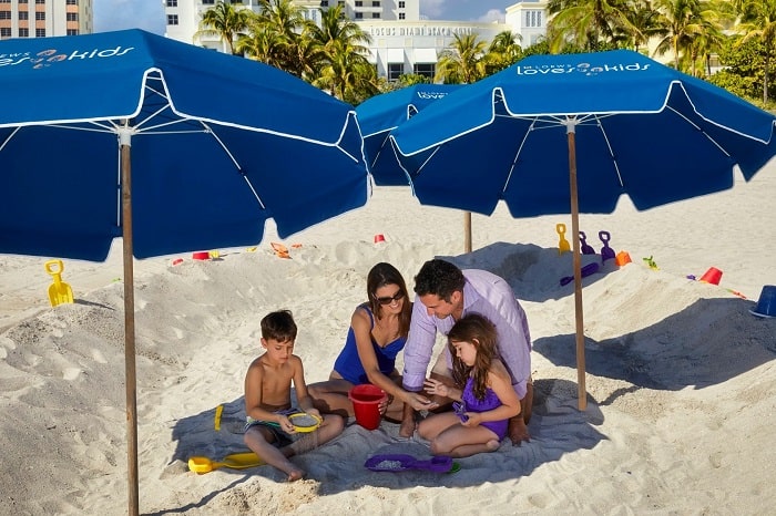 các khách sạn bên bờ biển tốt nhất Miami Loews Miami Beach Hotel