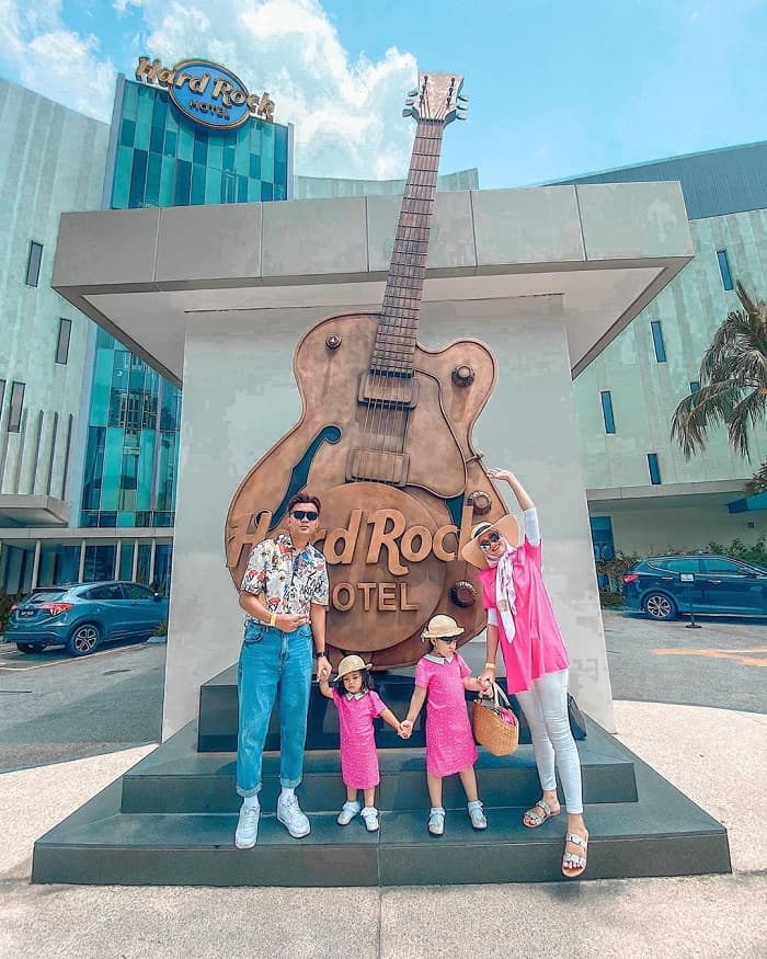 Các khách sạn ven biển nổi tiếng ở Penang Malaysia Hard Rock Hotel Penang