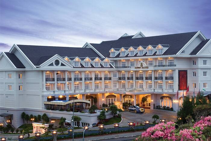 khách sạn gần hồ Xuân Hương Đà Lạt chất lượng 4 sao