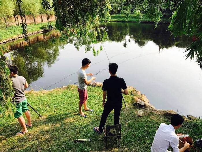 câu cá tại villa đẹp ở Hà Nội 