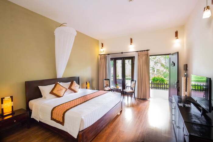 Diamond Bay Resort Nha Trang – Mê mẩn trải nghiệm thư giãn ‘xanh’ bên bờ biển thơ mộng